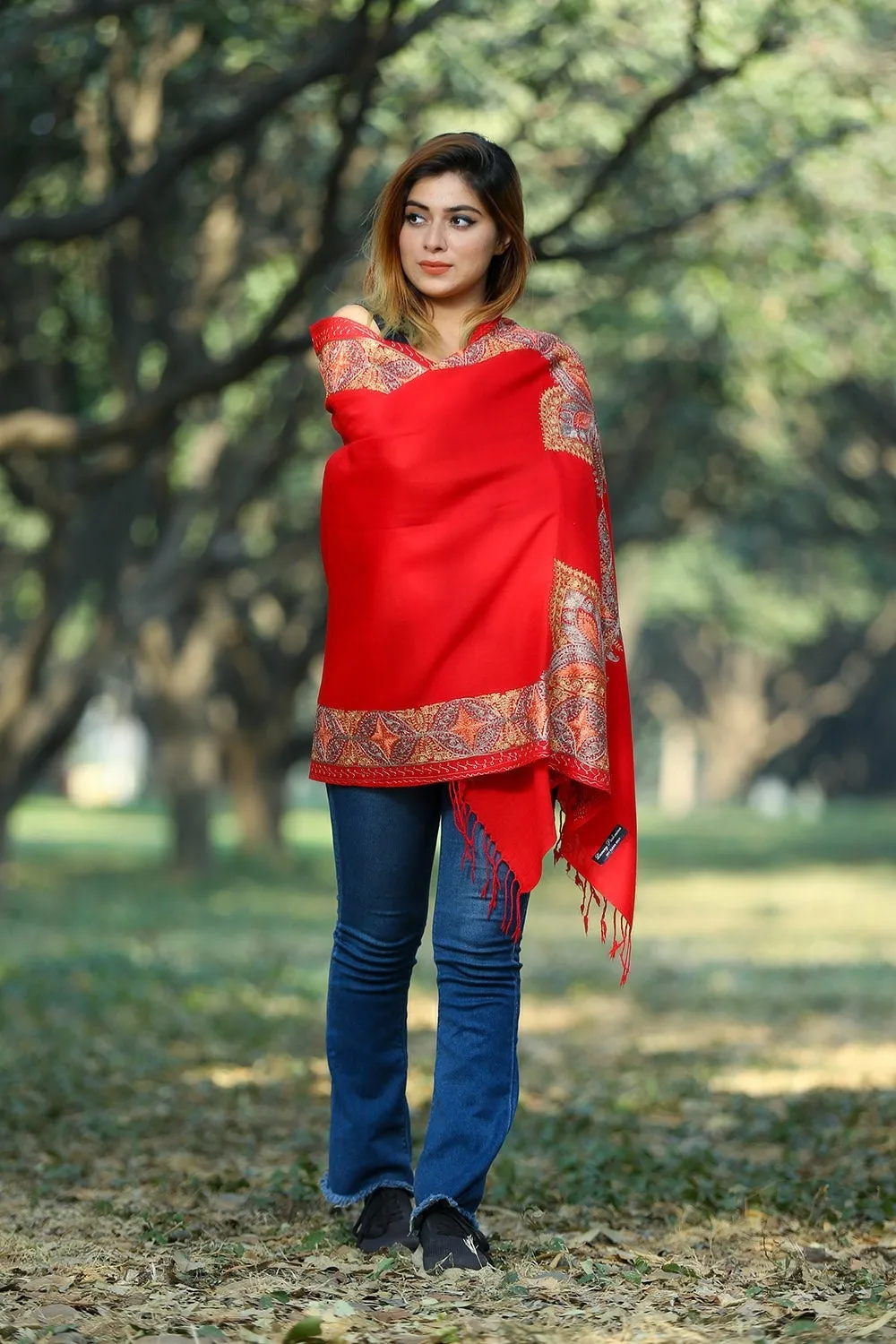 LOVELY RED COLOUR TILLA EMBROIDERED STOLE DEPICTS COURAGE AND RELIGIOUS FERVOR