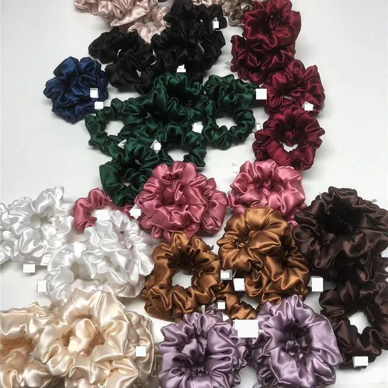 Nude silk scrunchies medium