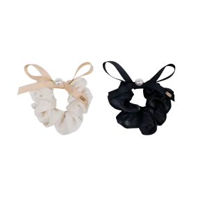 Satin Pearl Medium Scrunchie (Bow & 1 Bead)